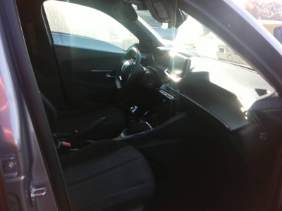 Peugeot 2008 NOUVEAU 100 S&S BVM6 Style