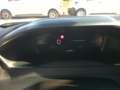 Peugeot 2008 NOUVEAU 100 S&S BVM6 Allure