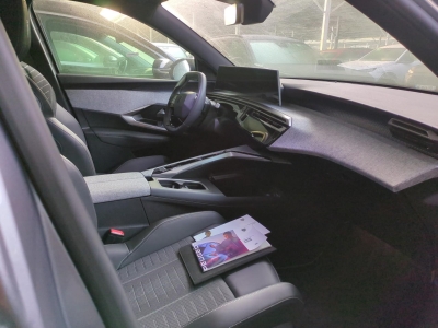 Peugeot 3008 NOUVEAU Hybrid 145 e-DCS6 GT