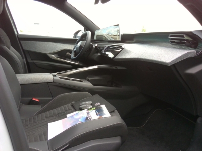 Peugeot 3008 NOUVEAU Hybrid 145 e-DCS6 GT