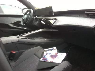 Peugeot 3008 NOUVEAU Hybrid 145 e-DCS6 GT