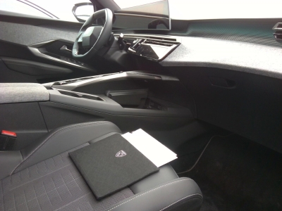 Peugeot 3008 NOUVEAU Hybrid 145 e-DCS6 GT