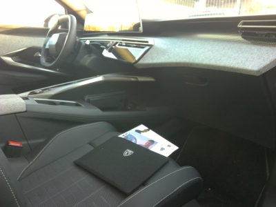 Peugeot 3008 NOUVEAU Hybrid 145 e-DCS6 GT