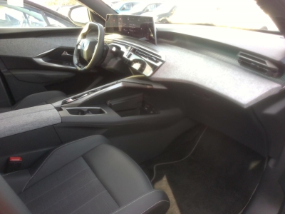 Peugeot 3008 NOUVEAU Hybrid 145 e-DCS6 GT