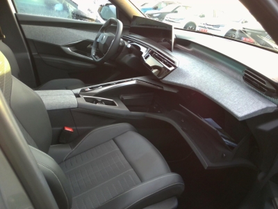 Peugeot 3008 NOUVEAU Hybrid 145 e-DCS6 GT