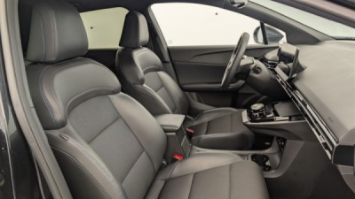 MG MG4 ELECTRIC 64KWH - 150 KW 2WD LUXURY