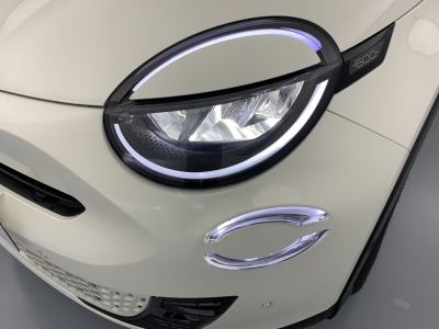 Fiat 600 T-Gen 3 1.2 Hybrid 110ch eDCT6 La Prima