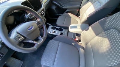 Ford Focus SW 1.5 EcoBlue 115 Powershift ST-Line