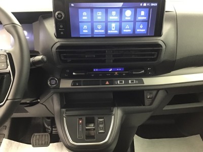 Peugeot EXPERT DC XL VAN BlueHDi 180 BVA