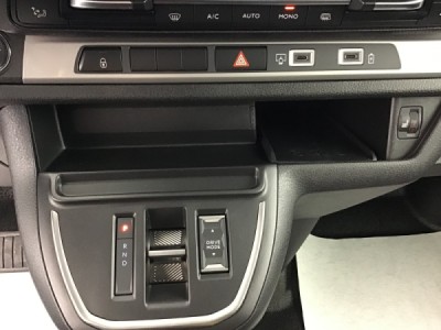 Peugeot EXPERT DC XL VAN BlueHDi 180 BVA