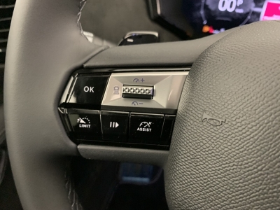 DS N°4 Hybride 145 e-DCT6 Etoile - Alcantara