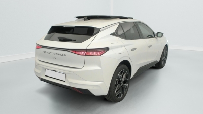DS N°4 Hybride 145 e-DCT6 Etoile - Alcantara