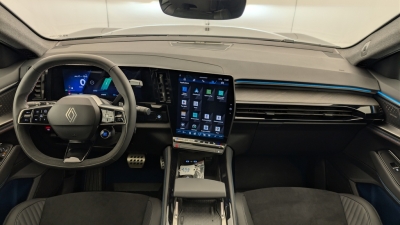 Renault Rafale hyper hybrid E-Tech 4x4 300 esprit Alpine