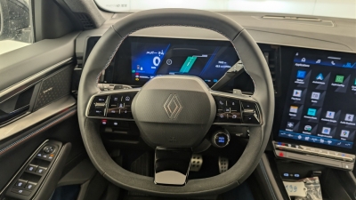 Renault Rafale hyper hybrid E-Tech 4x4 300 esprit Alpine