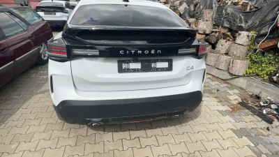 Citroën C4 PureTech 130 EAT8 Max