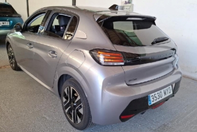 Peugeot 208 100 S&S BVM6 Allure