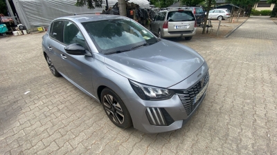 Peugeot 208 100 S&S BVM6 Allure