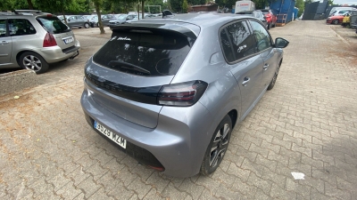 Peugeot 208 100 S&S BVM6 Allure