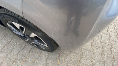 Peugeot 208 100 S&S BVM6 Allure