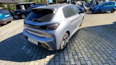 Peugeot 208 100 S&S BVM6 Allure