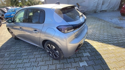 Peugeot 208 100 S&S BVM6 Allure