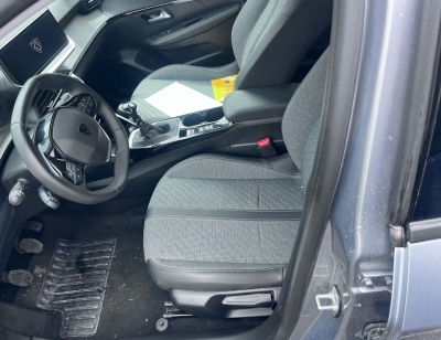 Peugeot 208 100 S&S BVM6 Allure