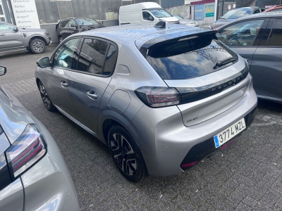 Peugeot 208 100 S&S BVM6 Allure