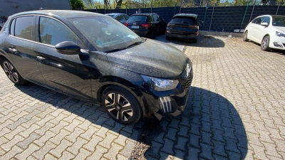 Peugeot 208 100 S&S BVM6 Allure