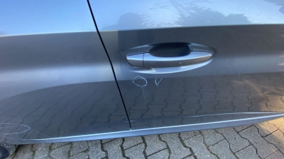 Peugeot 208 100 S&S BVM6 Allure