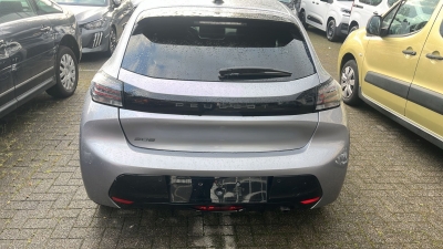 Peugeot 208 100 S&S BVM6 Allure