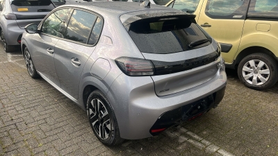 Peugeot 208 100 S&S BVM6 Allure