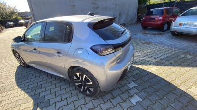 Peugeot 208 100 S&S BVM6 Allure