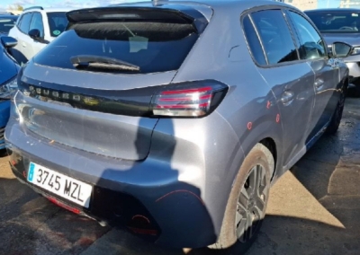 Peugeot 208 100 S&S BVM6 Allure