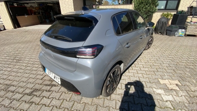 Peugeot 208 100 S&S BVM6 Allure