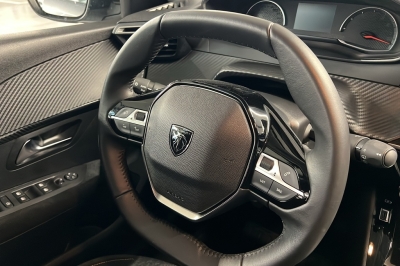 Peugeot 208 100 S&S BVM6 Style