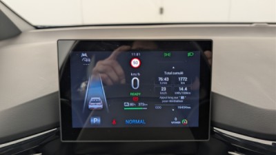 MG MG4 ELECTRIC 64KWH - 150 KW 2WD LUXURY