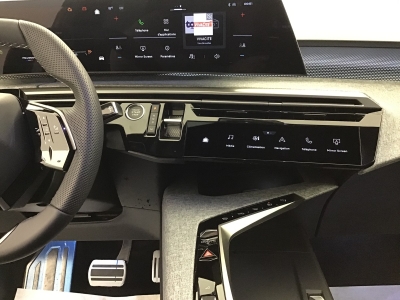 Peugeot 3008 GT HYBRID 145 e-DSC6
