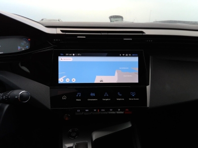 Peugeot 408 Hybrid 145 e-DCS6 Allure