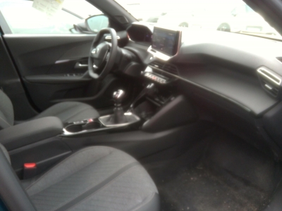 Peugeot 2008 NOUVEAU 100 S&S BVM6 Allure