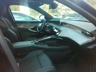 Peugeot 3008 NOUVEAU Hybrid 145 e-DCS6 GT