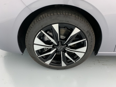 Peugeot 308 Nouvelle BLUEHDI 130CH S&S EAT8 ALLURE