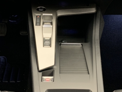 Peugeot 308 Nouvelle BLUEHDI 130CH S&S EAT8 ALLURE