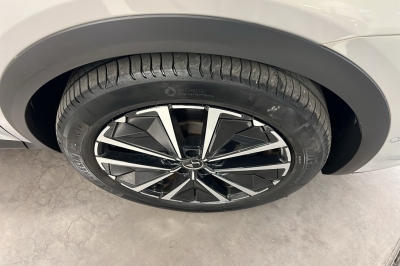 DS DS 7 Hybride Rechargeable E-Tense 225 EAT8 Opera