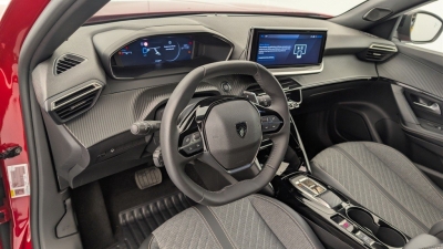 Peugeot 2008 NOUVEAU Hybrid 145 e-DCS6 Allure