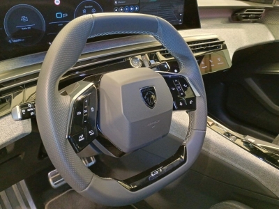 Peugeot 3008 Hybrid 145 e-DCS6 GT EXCLUSIVE