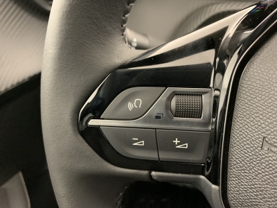 Peugeot 208 Hybrid 110 ch e-DCS6 Allure