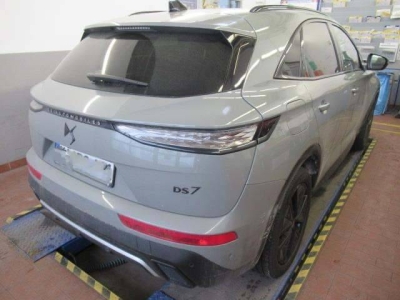 DS DS 7 BlueHDi 130 EAT8 Performance Line +
