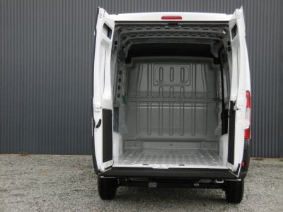 Fiat Ducato VAN TURBO D 180 BVA