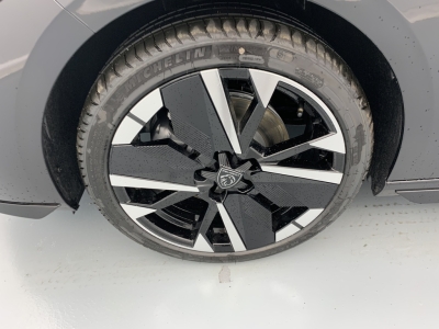 Peugeot 308 Nouvelle BLUEHDI 130CH S&S EAT8 GT