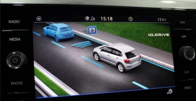 Volkswagen Polo 1.0 TSI 95 S&S DSG7 Style